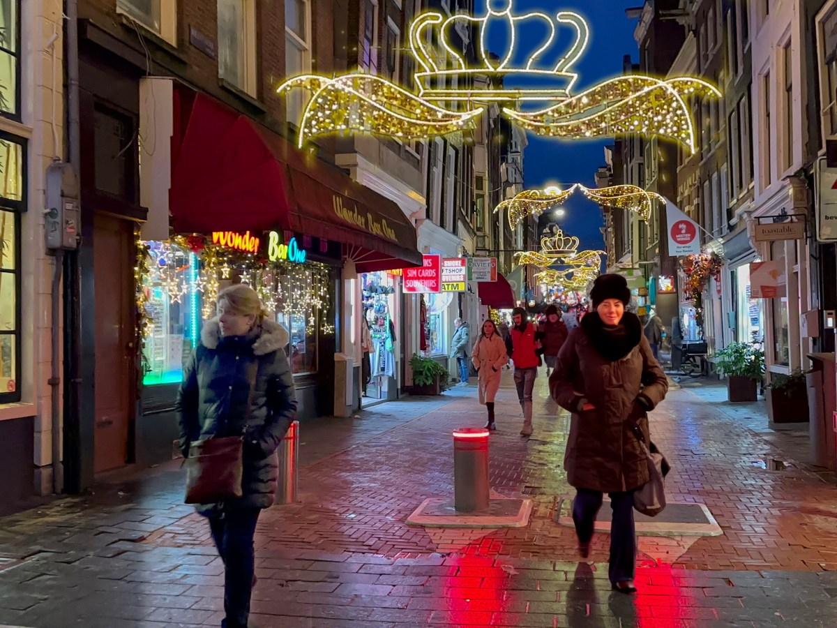 Architectural Wonderland: A Winter Stroll Through&nbsp;Amsterdam