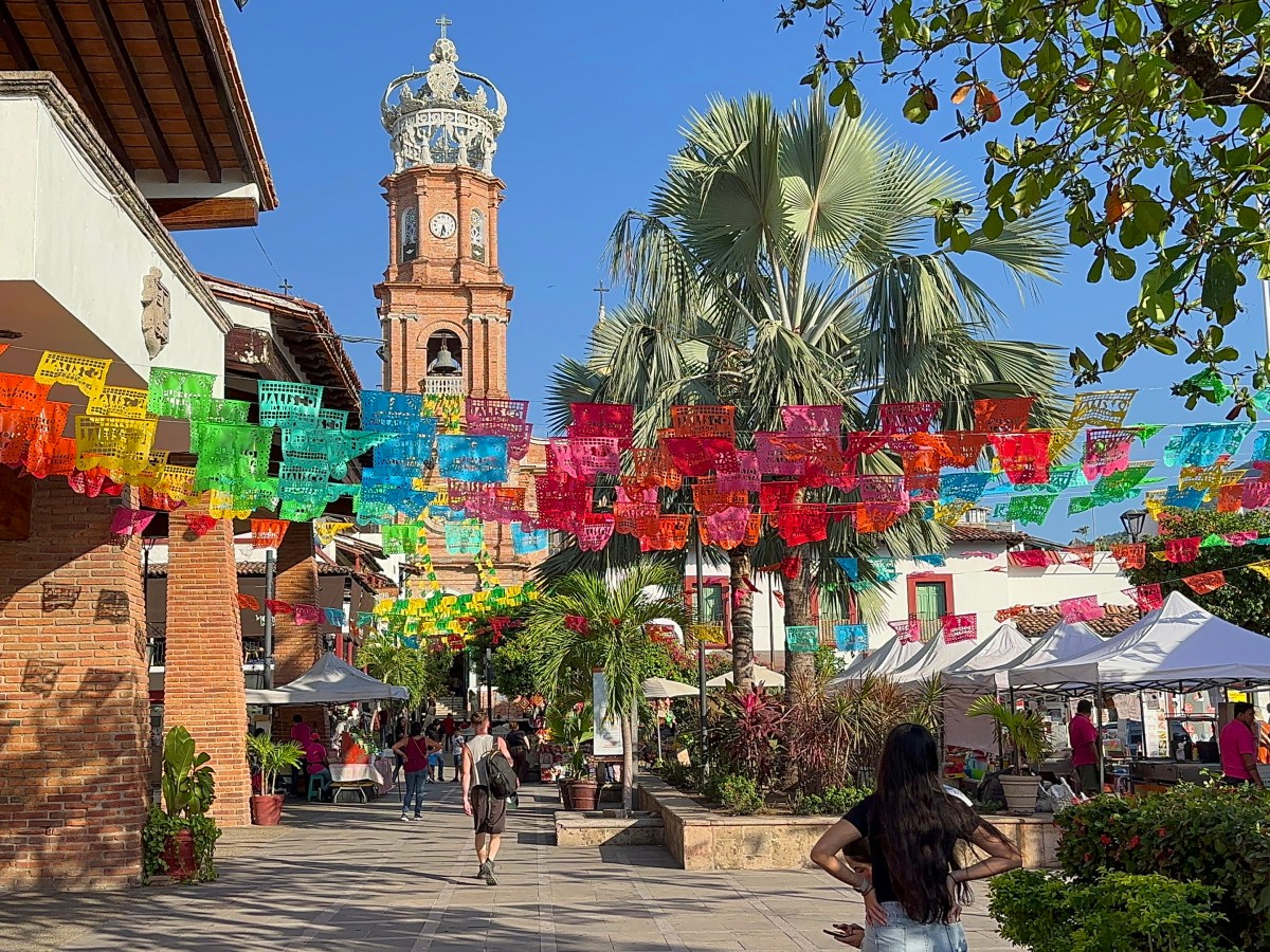 Discovering Paradise: A Traveler’s Guide to Puerto Vallarta’s Hidden&nbsp;Gems