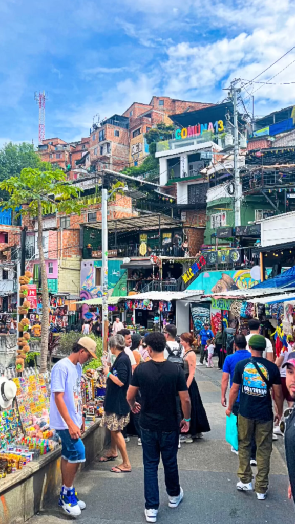 Comuna 13 medellin colombia